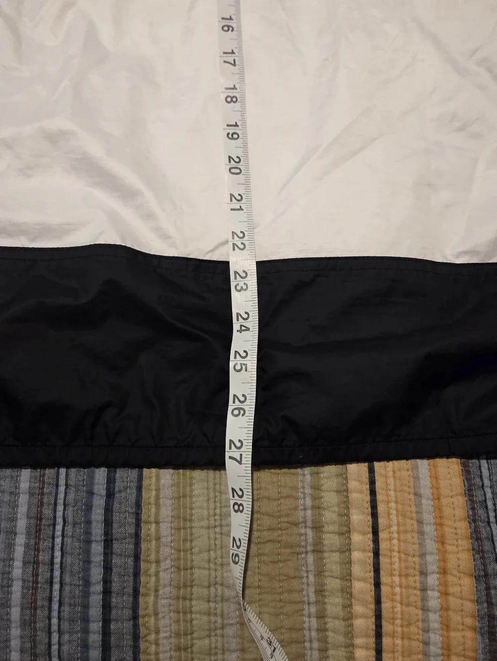 Columbia White & Black Windbreaker Anorak Jacket Men's Medium